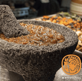 Salsa molcajeteada, típicamente mexicana, del chef Sánchez