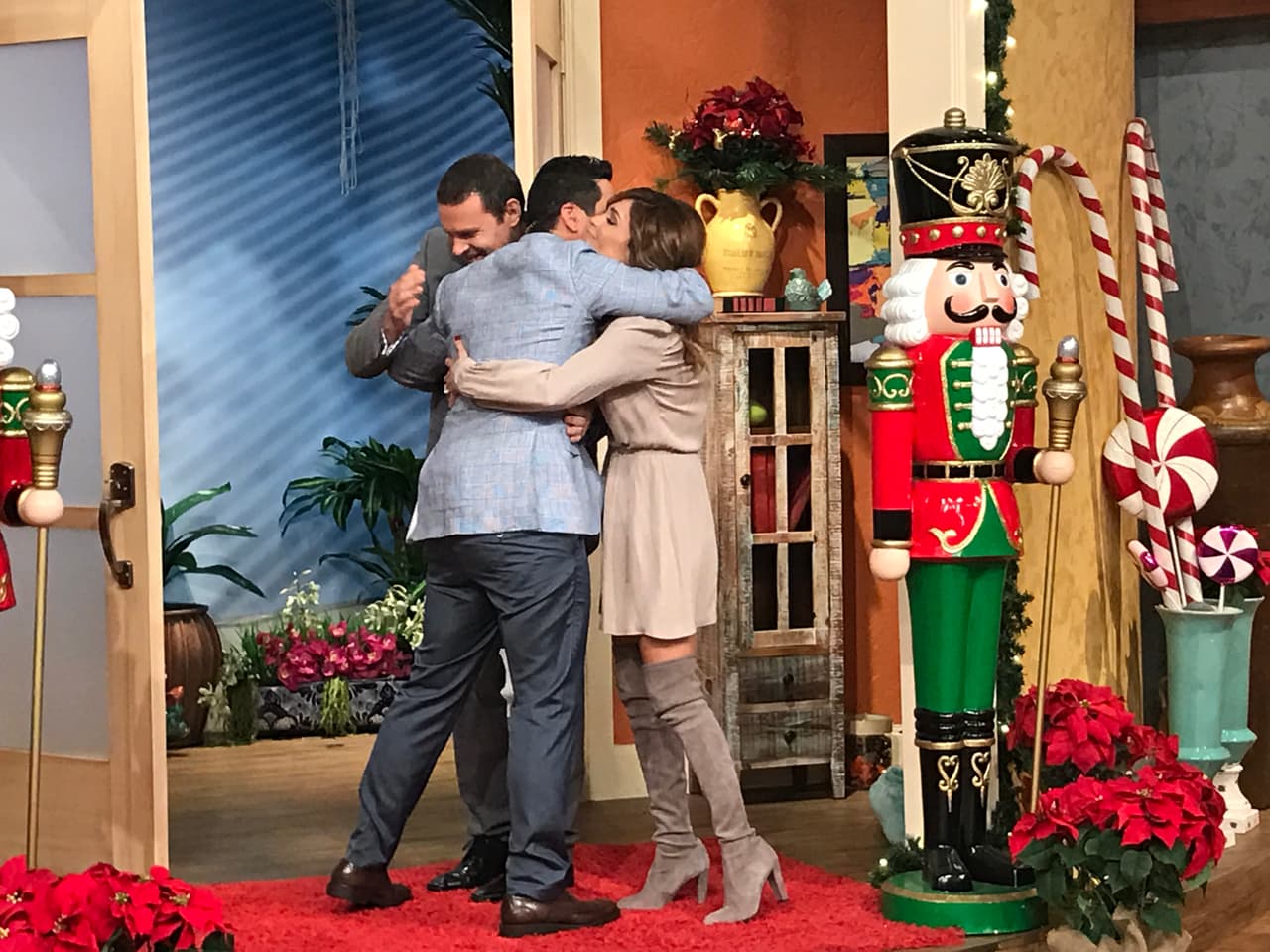 Los brazos de Karla esperaban impacientes para volver a estrechar a un gran compañero y amigo.