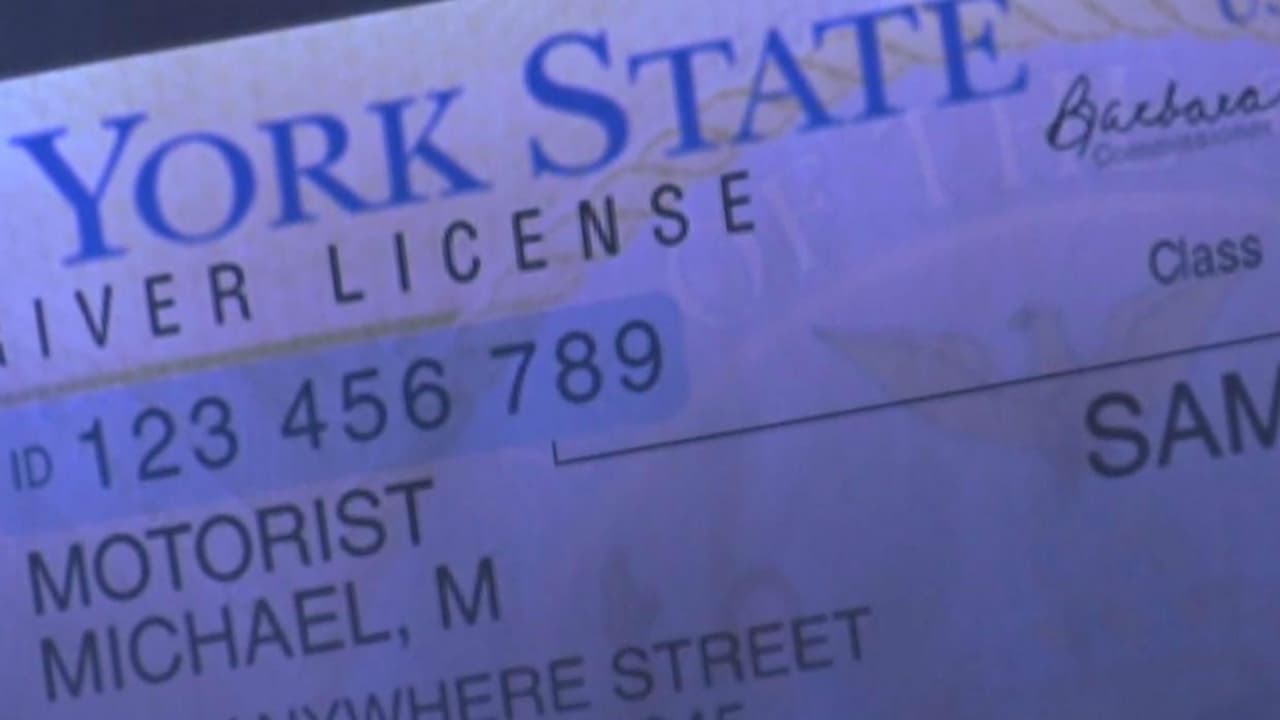 Cuatro condados de Nueva York se rebelan ante ley para dar licencias a inmigrantes indocumentados