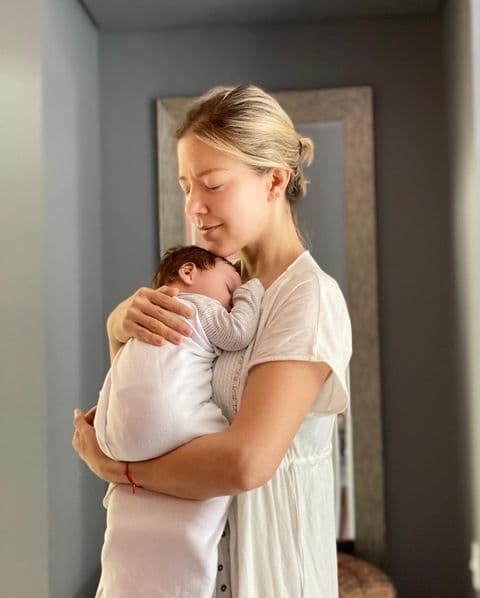 “Tener este niño y poder experimentar el amor incondicional a través de él, y levantarme y ver su cara y que sepa que puede contar conmigo en cualquier momento de la vida es lo mejor que me ha pasado”, comentó.
<br>
