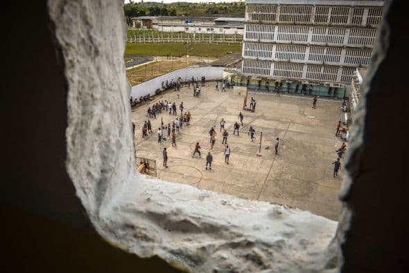 Frente a las críticas que las cárceles cubanas reciben sistemáticamente de organismos internacionales de derechos humanos, los responsables del centro defendieron el sistema penitenciario de la isla.