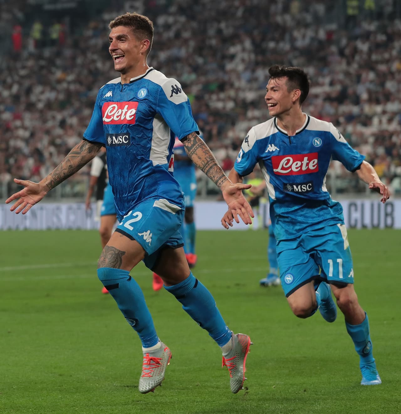 Juventus venció 4-3 a Napoli pero Hirving Lozano debutó con gol en el conjunto Partenopei. El mexicano aprovechó una buena asistencia de Zielinski y provocó la falta del tercer gol de su equipo.