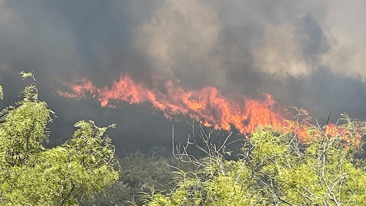 Ofrecen recompensa de $5,000 para encontrar a pirómano en el condado de Atascosa