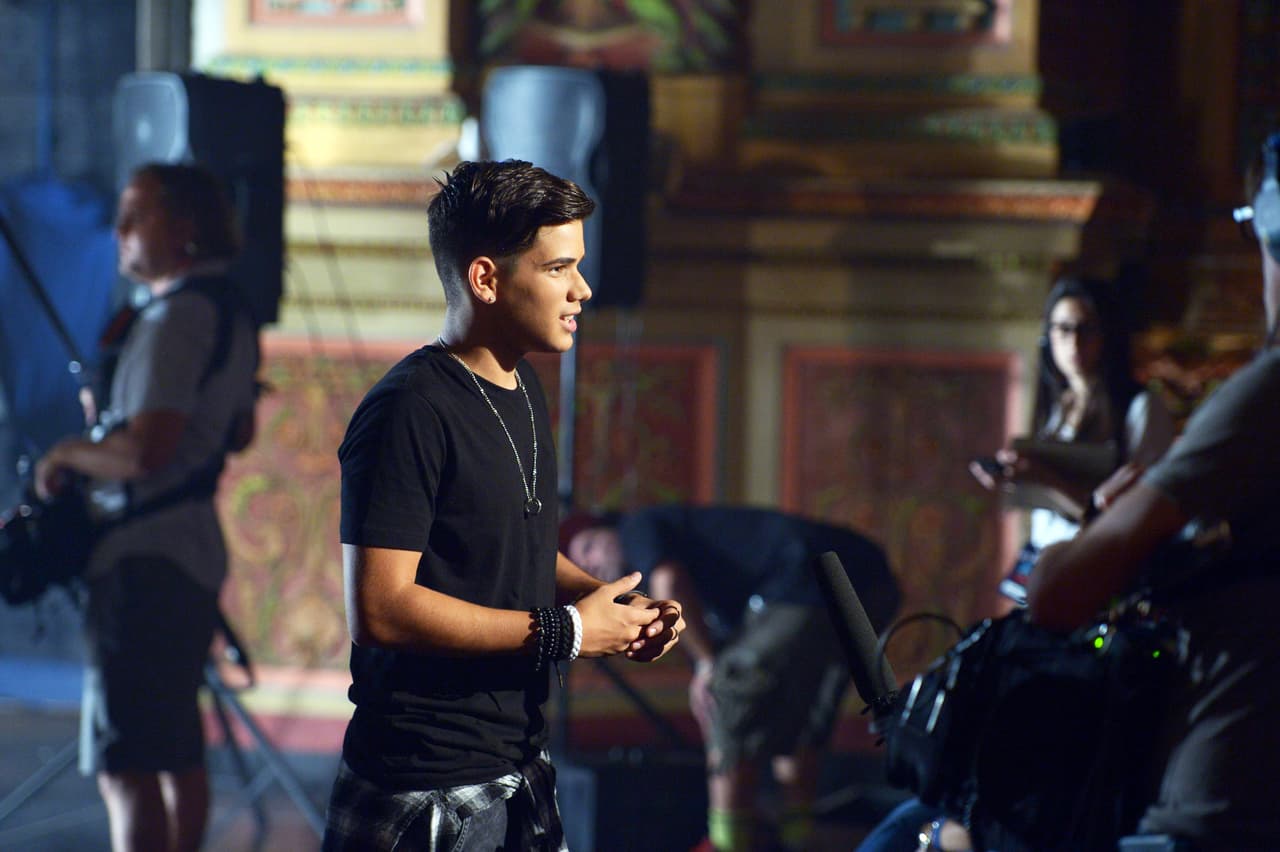 'What Makes You Beautiful' fue el video musical que grabaron José Tuñón, Erick Brain Colón, José Antonio Monroig y Elison Joel Morbán. Estos chicos no la tuvieron fácil pues fue la banda que se formó con los 'underdogs'. ¿Te gustó? ¿Crees que Elison hizo buen trabajo como líder?