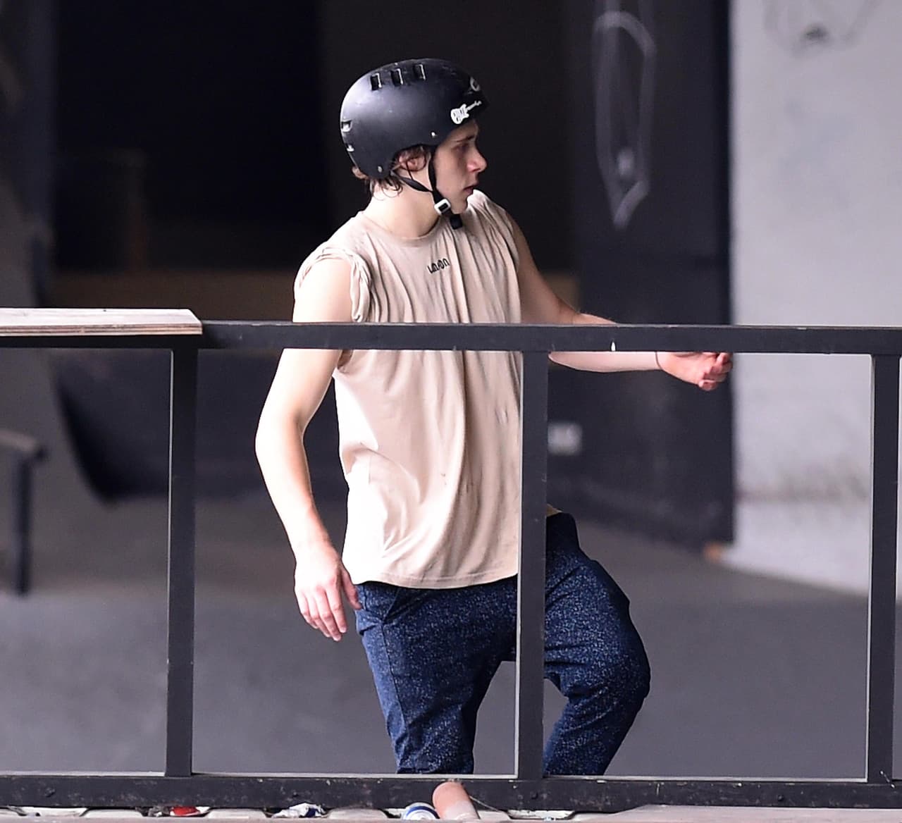 Y se fue a demostrarlo a un lugar lleno de rampas en Londres.