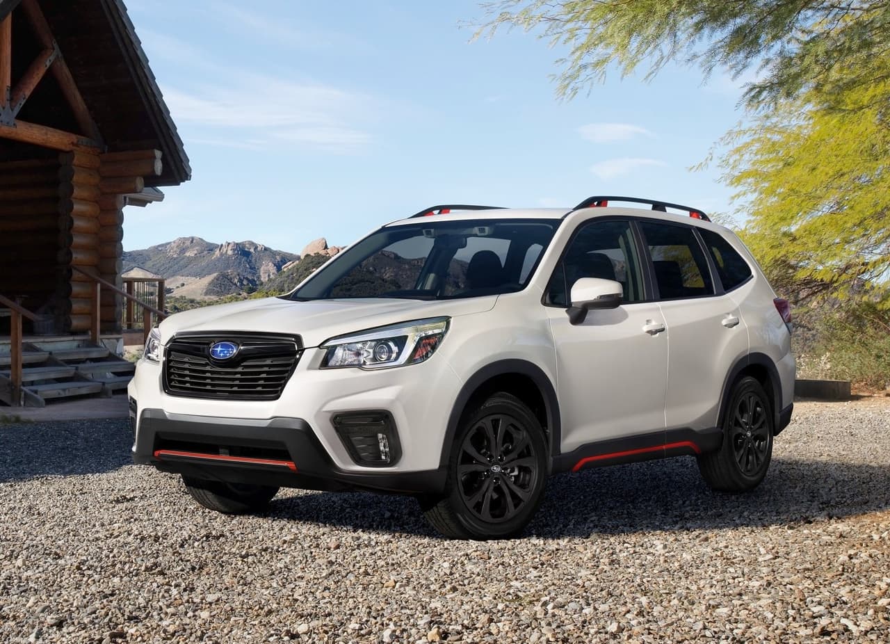 <h3 class="cms-H3-H3"><b>Si compras un modelo 2020</b></h3>
<br>
<br>
<b>Precio inicial:</b> $24,495
<br>
<b>Costo real de propiedad después de 5 años:</b> $40,993
<br>
<b>Depreciación después de 15 años:</b> $21,505
<br>
<b>Valor del vehículo en 2035:</b> $2,990