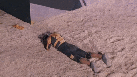 <b><a href="https://www.univision.com/shows/reto-4-elementos/con-ganas-de-tirar-la-toalla-pablo-esta-harto-de-caer-en-el-inframundo-video">Pablo Gil</a></b> ha demostrado que tiene fuerza y espíritu competitivo en 
<a href="https://www.univision.com/shows/reto-4-elementos/">Reto 4 Elementos</a>, pero se ha caracterizado por sus infantiles berrinches a la hora de perder.