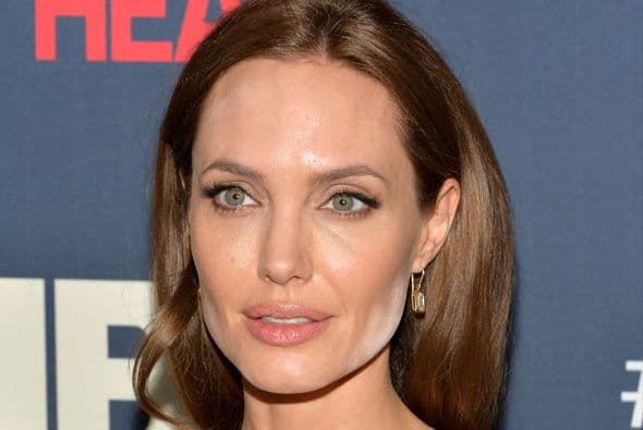 Ay, Angie... ¿qué tienes en el cachete? Mira aquí los videos más chismosos.