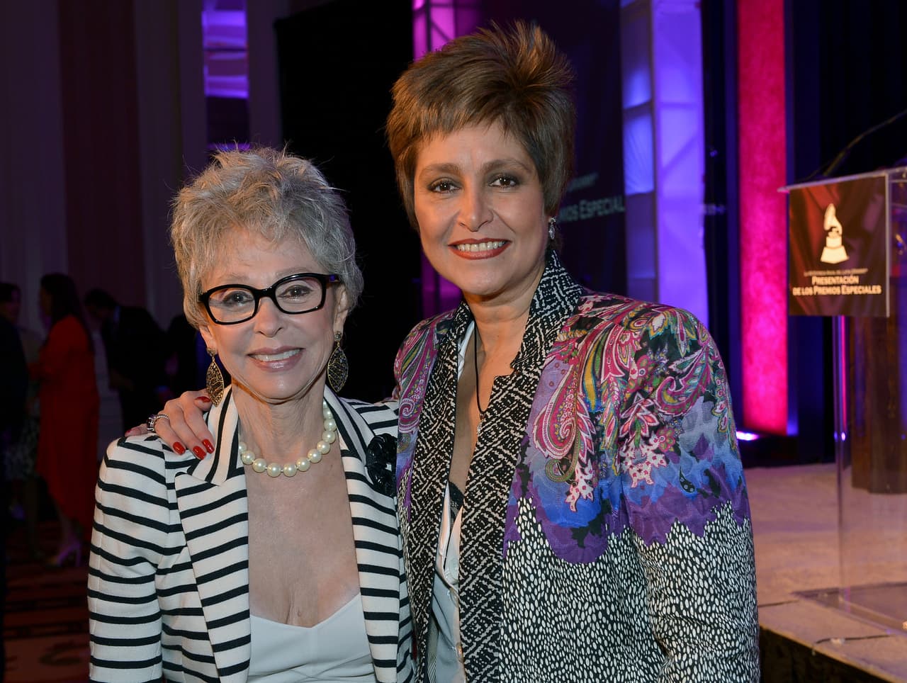 Daniela Romo y Rita Moreno fueron dos leyendas en el escenario.