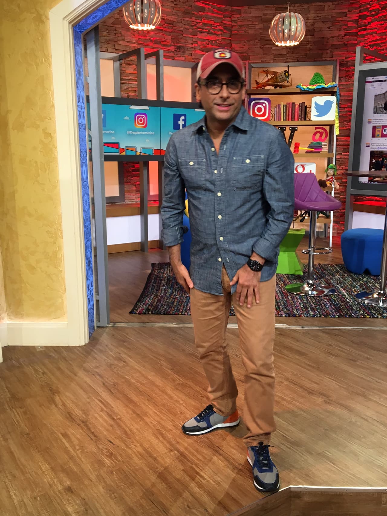 Recibimos con mucha alegría a Adal Ramones.