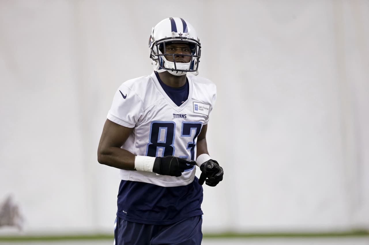 Harry Douglas: Marcus Mariota ha demostrado "increíble precisión" en prácticas