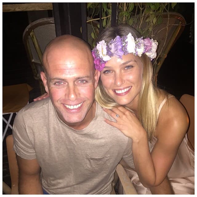 Vive el momento más feliz de su vida junto a su galán.