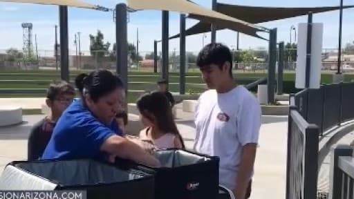 Arizona: distritos escolares ofrecen alimentos gratuitos a jóvenes a pesar del cierre