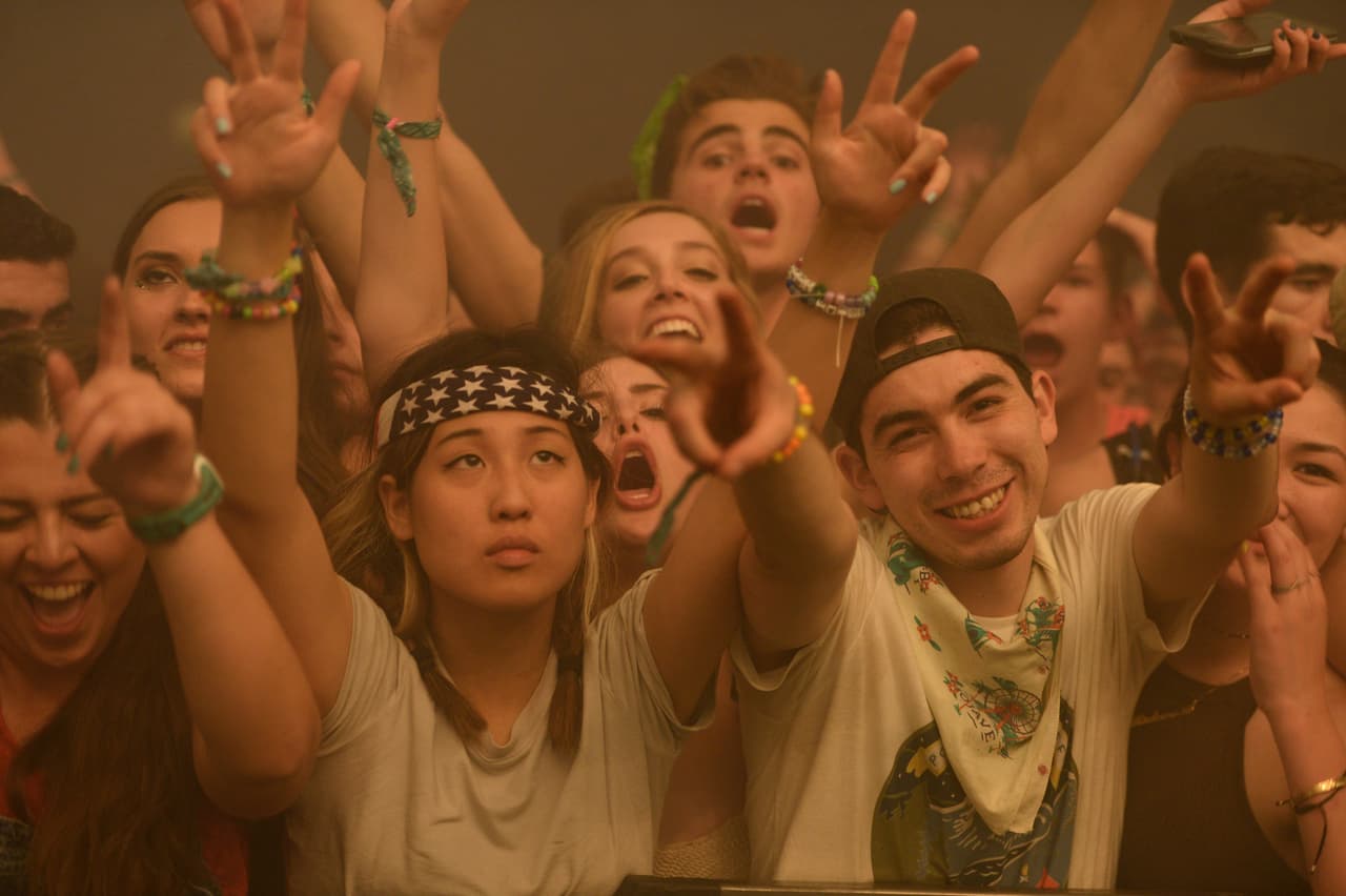 Una de las cosas que más se destacan de esto, es sin duda el hecho de que reúne a diversos tipos de personas pero que siempre están unidos por la música.