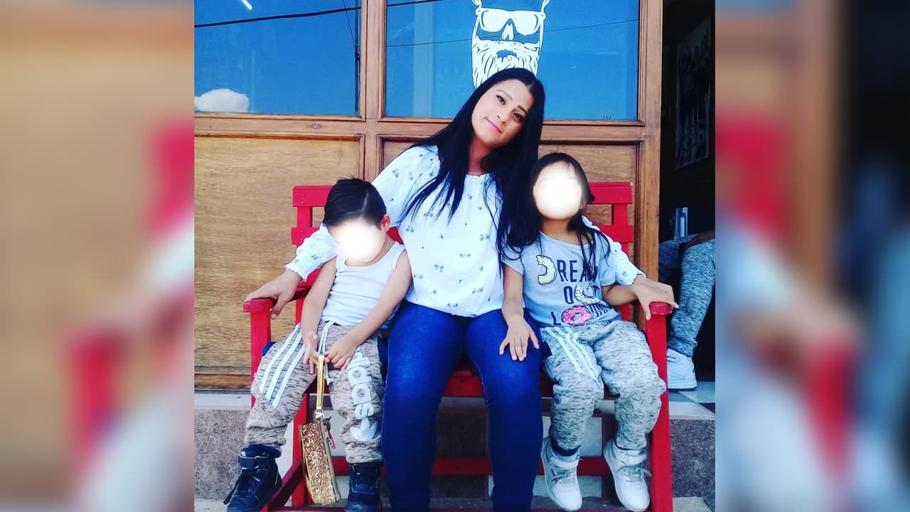 Según la investigación preliminar, 
<a href="https://www.univision.com/local/atlanta-wuvg/encuentran-a-ninos-muertos-una-mujer-herida-casa-condado-hall">Jaramillo Hernández asesinó a los menores con un cuchillo entre las 12 del mediodía y las 2 pm.</a> Posteriormente, se hirió a sí misma con el arma blanca.