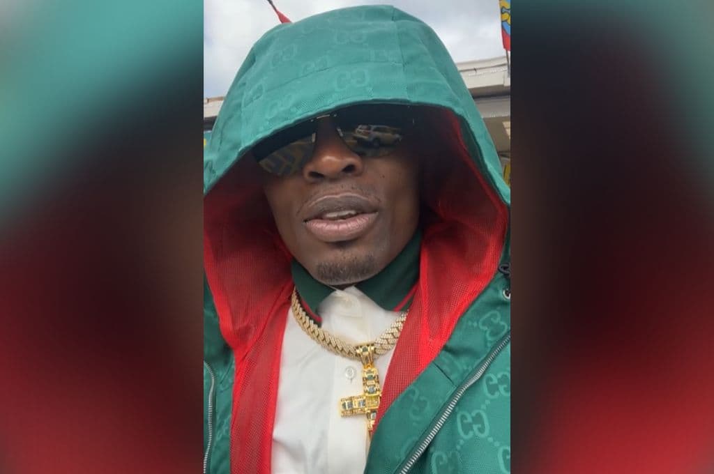 Pastor que sufrió robo millonario es acusado por mujer de robarle sus ahorros