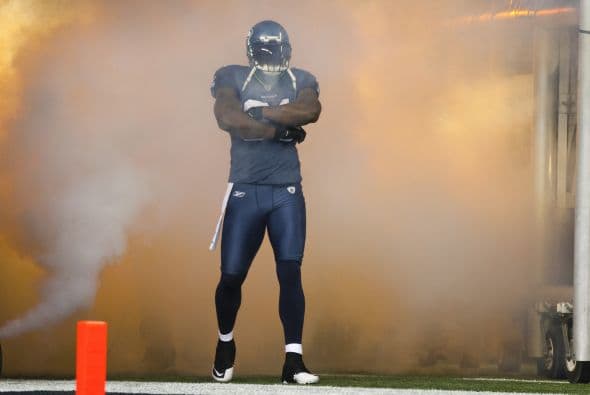 Tras firmar a Michael Bennett, los Seahawks cortaron a Chris Clemons