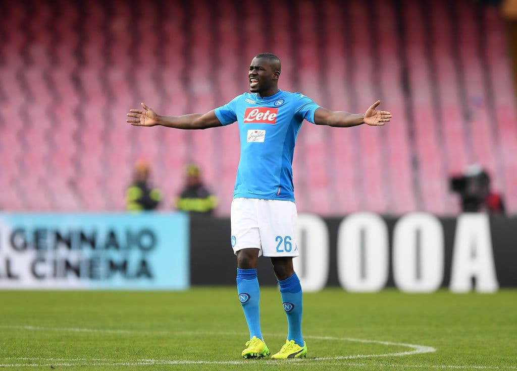 Confundido, cuestionó: ‘¿Por qué hacen esto?, ¿Porque soy negro? ¿No es normal ser un chico negro en este mundo?’.