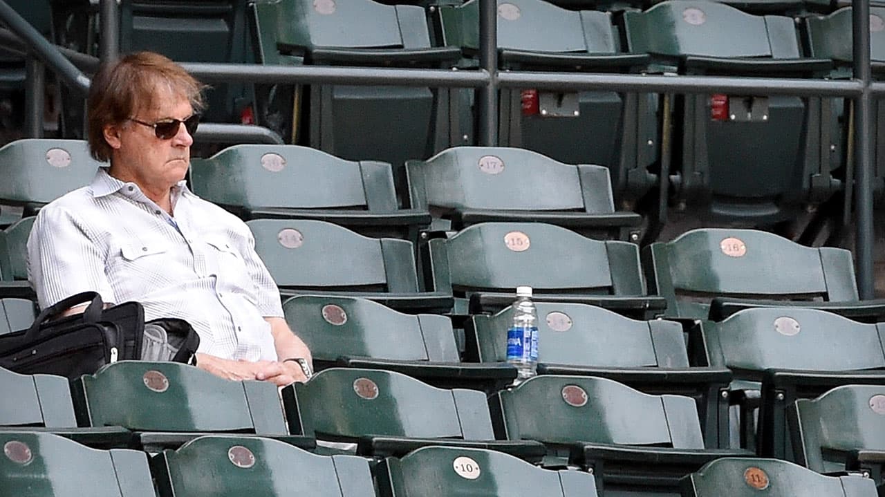 Acusan a Tony La Russa de robar señales en los años ‘80