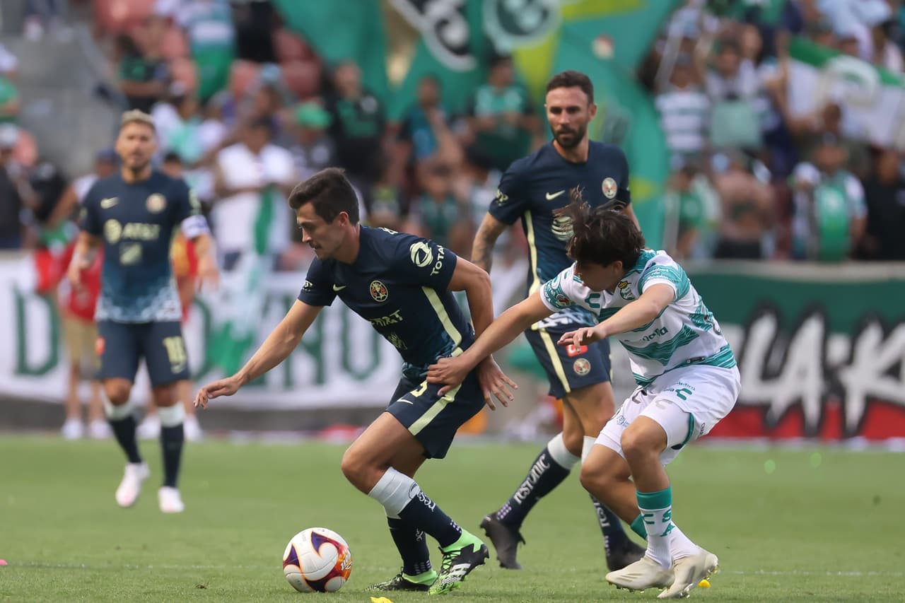 Roger Martínez hizo un golazo que fue suficiente para que el América derrotara a Santos en un duelo de preparación de cara al arranque del Apertura 2021.