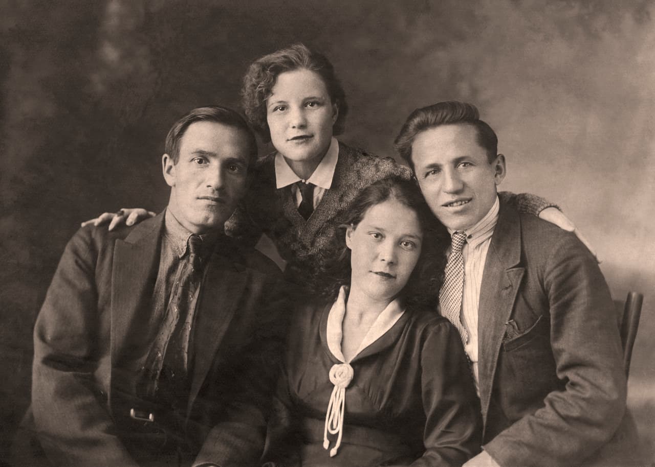 Para otras culturas el matrimonio arreglado es una práctica que perdura hasta nuestros días, entre gente de todas las etnias y condiciones sociales.