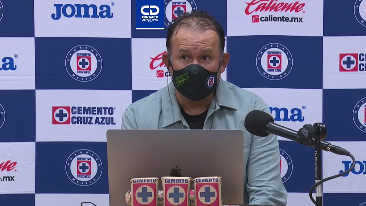 Juan Reynoso, claro: “Ni el más optimista pensaría en un arranque así”