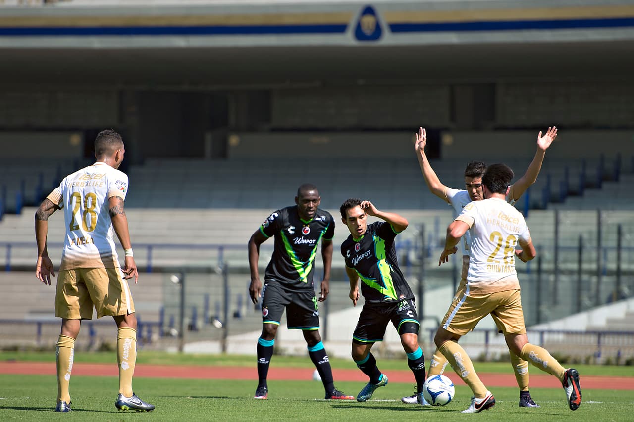Pumas y Veracruz empatan en juego de preparación