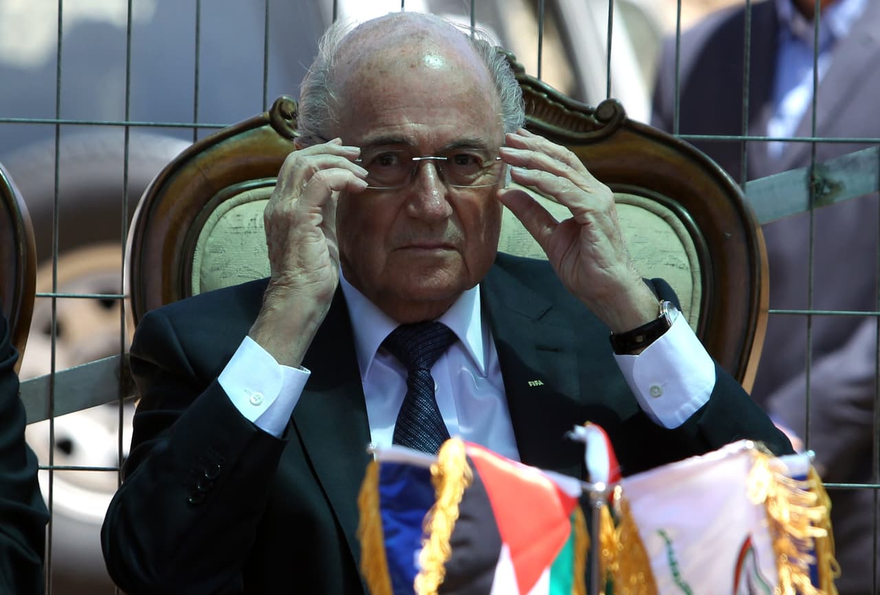 Joseph Blatter hace reunión de emergencia de FIFA