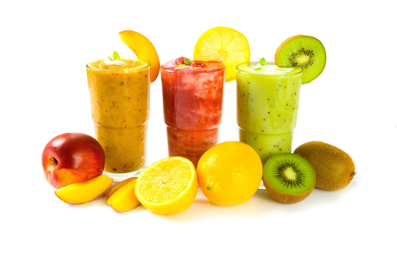 Además, permiten mezclar los beneficios de las frutas y verduras que el cuerpo necesita para funcionar bien desde la mañana.