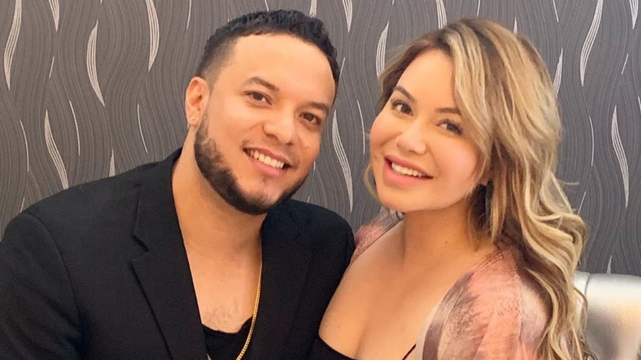 Chiquis Rivera y Lorenzo Méndez se casaron el 29 de junio de 2019 en Los Ángeles en 
<b><a href="https://www.univision.com/famosos/todo-sobre-la-boda-de-chiquis-y-lorenzo-lo-mas-bonito-y-lo-mas-feo" target="_blank">una boda que fue sumamente mediática</a></b>.
<br>
<br>