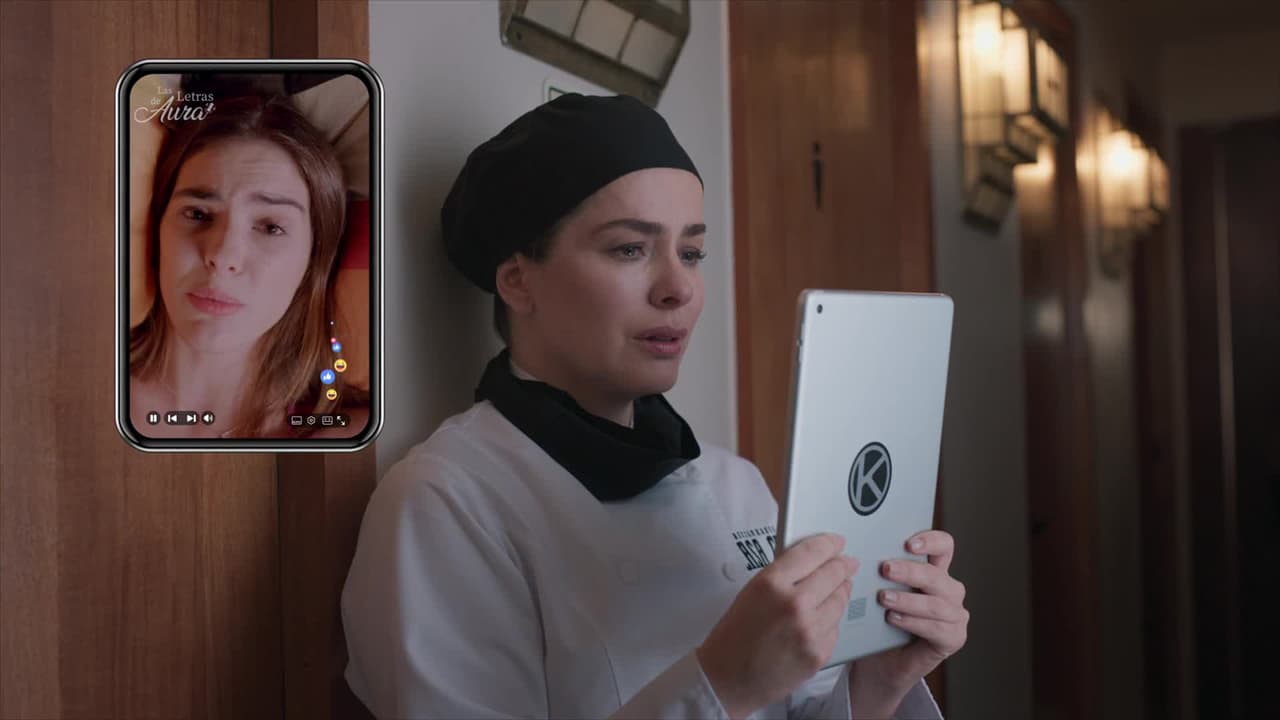 Rebeca sufre al ver el amor que Aura siente por Mónica