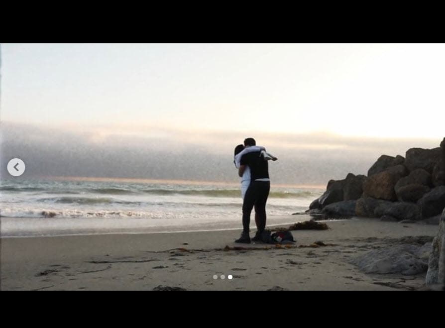 Bastaron cinco meses de relación para que Demi Lovato diera el "sí" a Max Ehrich. 
<br>