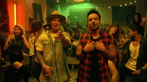 El ‘remix’ alcanzó la nominación a un premio GRAMMY en las categorías Mejor Canción del Año y Mejor Grabación del Año.
<br>