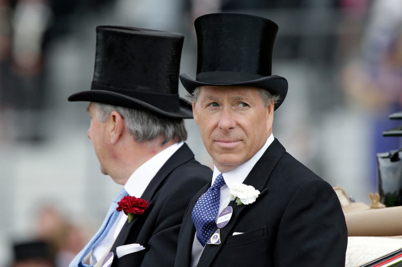 Un portavoz del sobrino de la reina dijo este lunes 17 de febrero a la 
<b><a href="https://www.bbc.com/news/uk-51540591?intlink_from_url=https://www.bbc.com/news/topics/c77jz3md4qwt/uk-royal-family&link_location=live-reporting-story" target="_blank">BBC</a></b> que 
<b>"acordaron amigablemente" </b>divorciarse. El conde es hijo de la difunta princesa Margarita y del fotógrafo Antony Armstrong-Jones. 
<br>