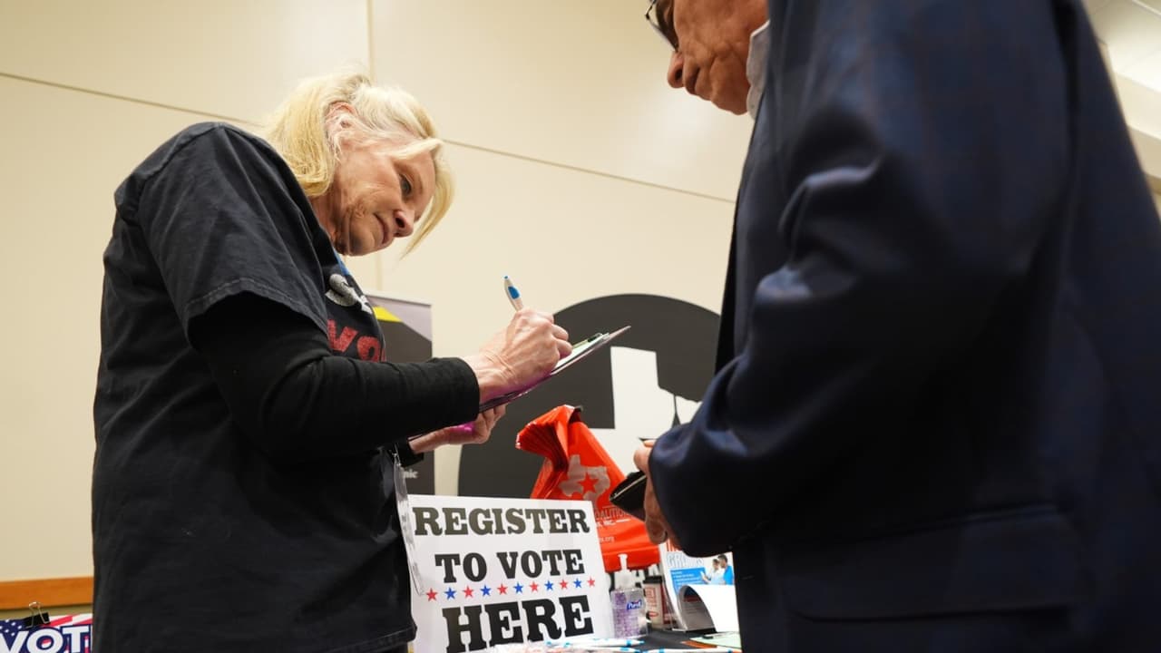 Se aproxima la votación anticipada en Texas: ¿Qué viene en la boleta para electores de DFW?