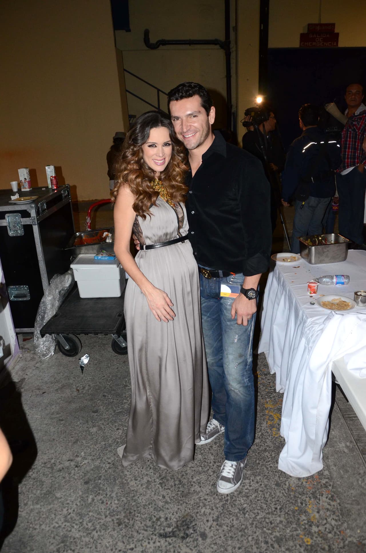 ¿Recuerdas cuando estaba embarazada? La pareja espero con mucha ilusión a sus gemelos.