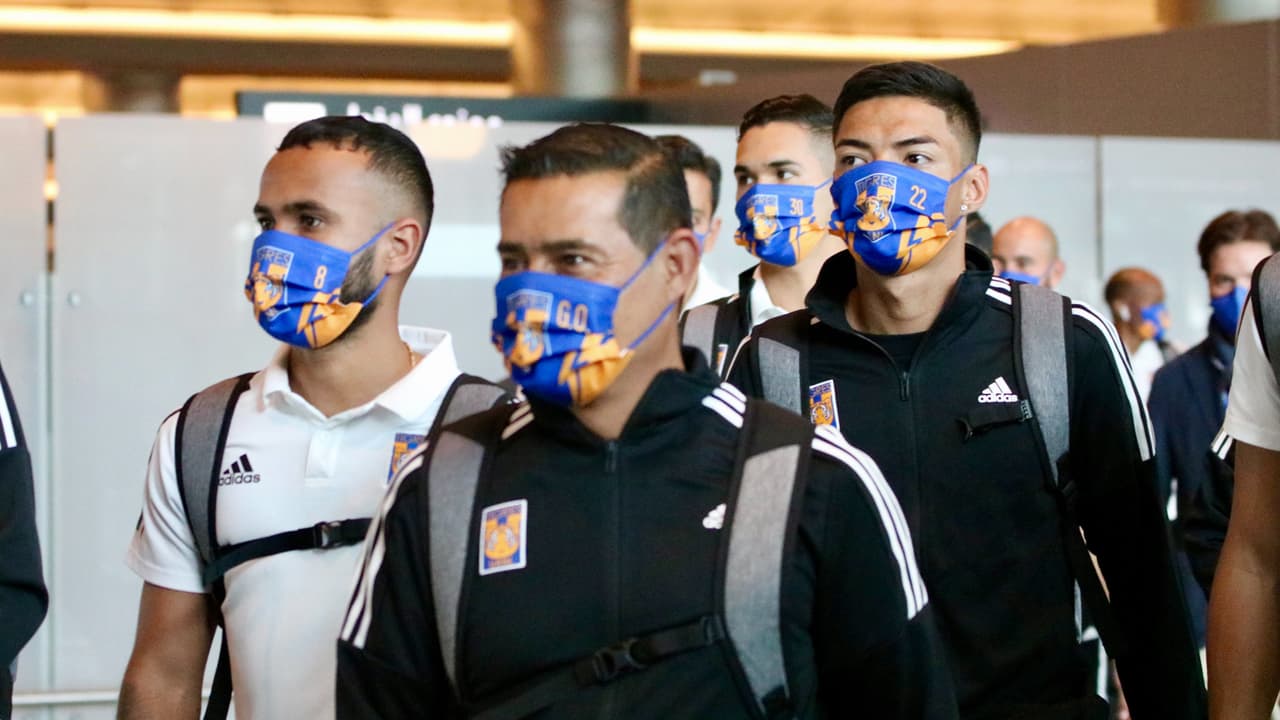 Los Tigres de la UANL aterrizaron en Catar y así los recibieron | Los aficionados se dieron ya hacen su parte para apoyar al representante de la Concacaf en el Mundial de Clubes.