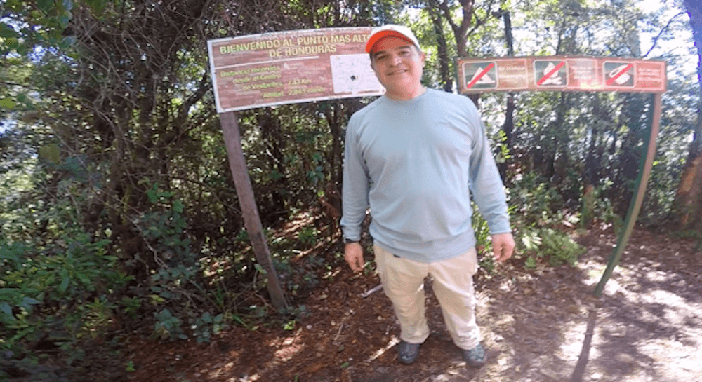 Se entrega exministro hondureño investigado en EEUU por lavado de dinero 