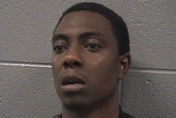 Liberan por error a acusado de asesinato de una prisión en Illinois