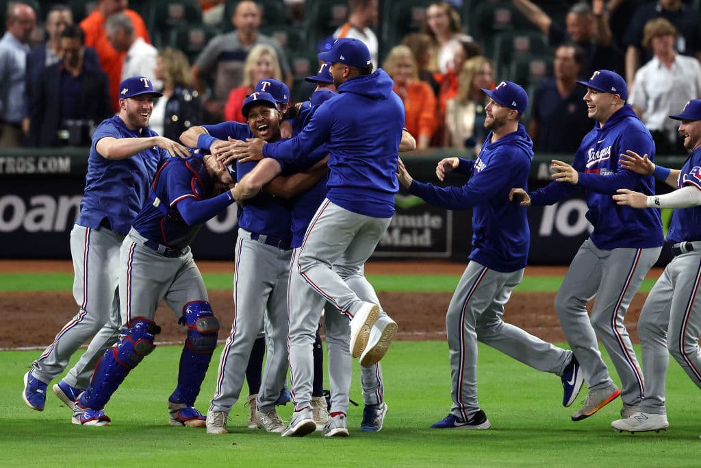 Texas Rangers avanza a la Serie Mundial 2023 al vencer a Houston Astros