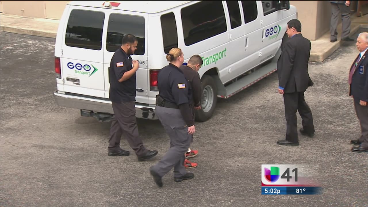 Arrestan a 30 personas en San Antonio acusados de distribución de metanfetaminas y cocaína en varias ciudades texanas 