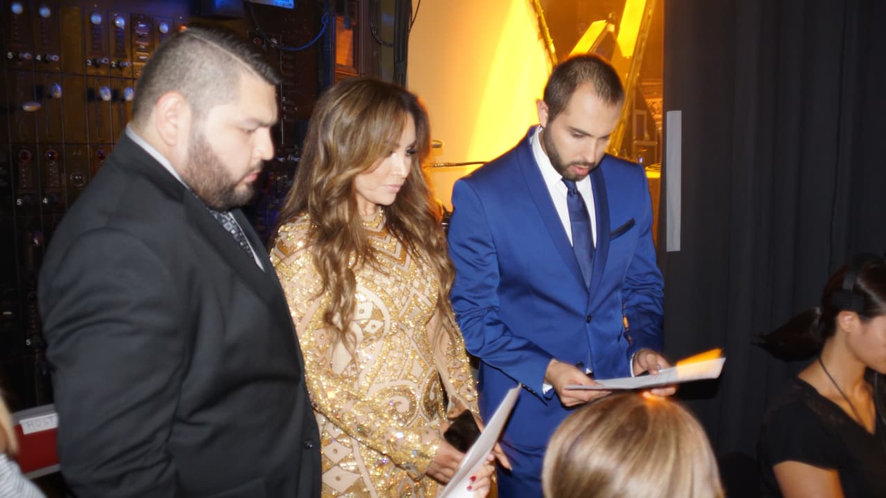 La Bronca , El Compa Ivan y El Tambochi representaron al Free-guey show muy bien en la gala del Balón de Oro.