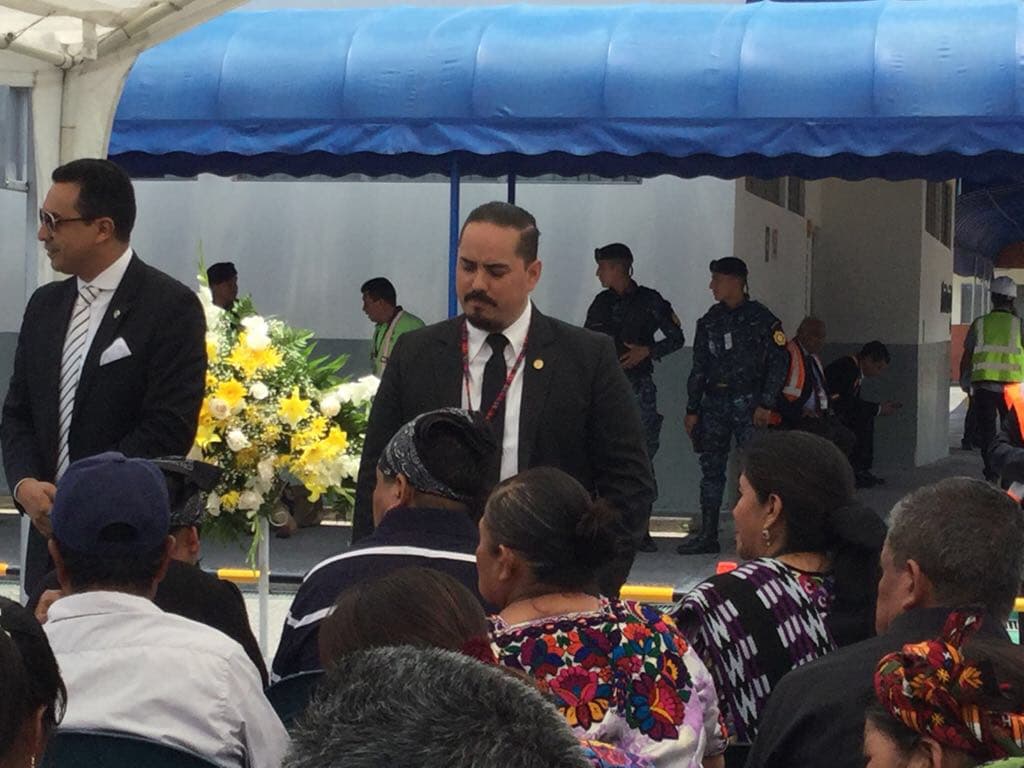 “(Los padres de Claudia) están destrozados, solo quieren a su hija”, dijo Tekandi Paniagua, cónsul de Guatemala en Del Rio, Texas.