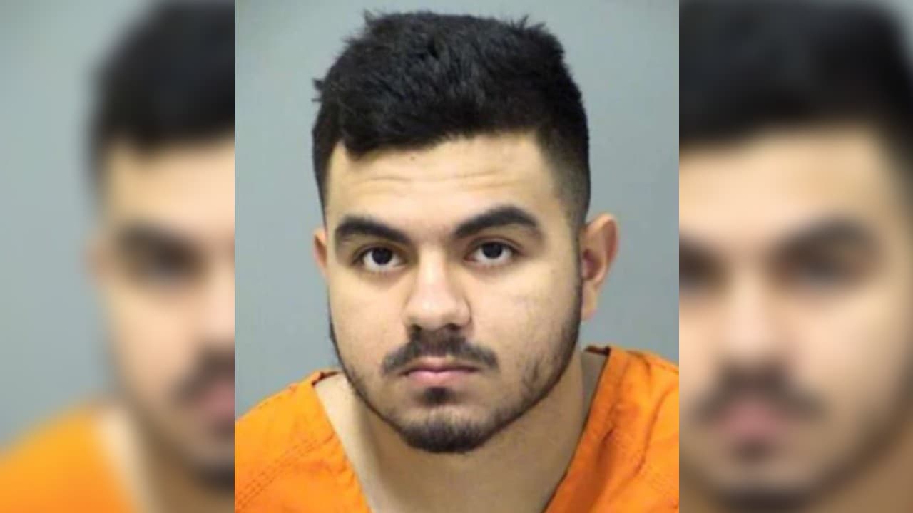 Madre muere y su hija de 4 años está grave tras ser impactadas por un auto a toda velocidad en Phoenix