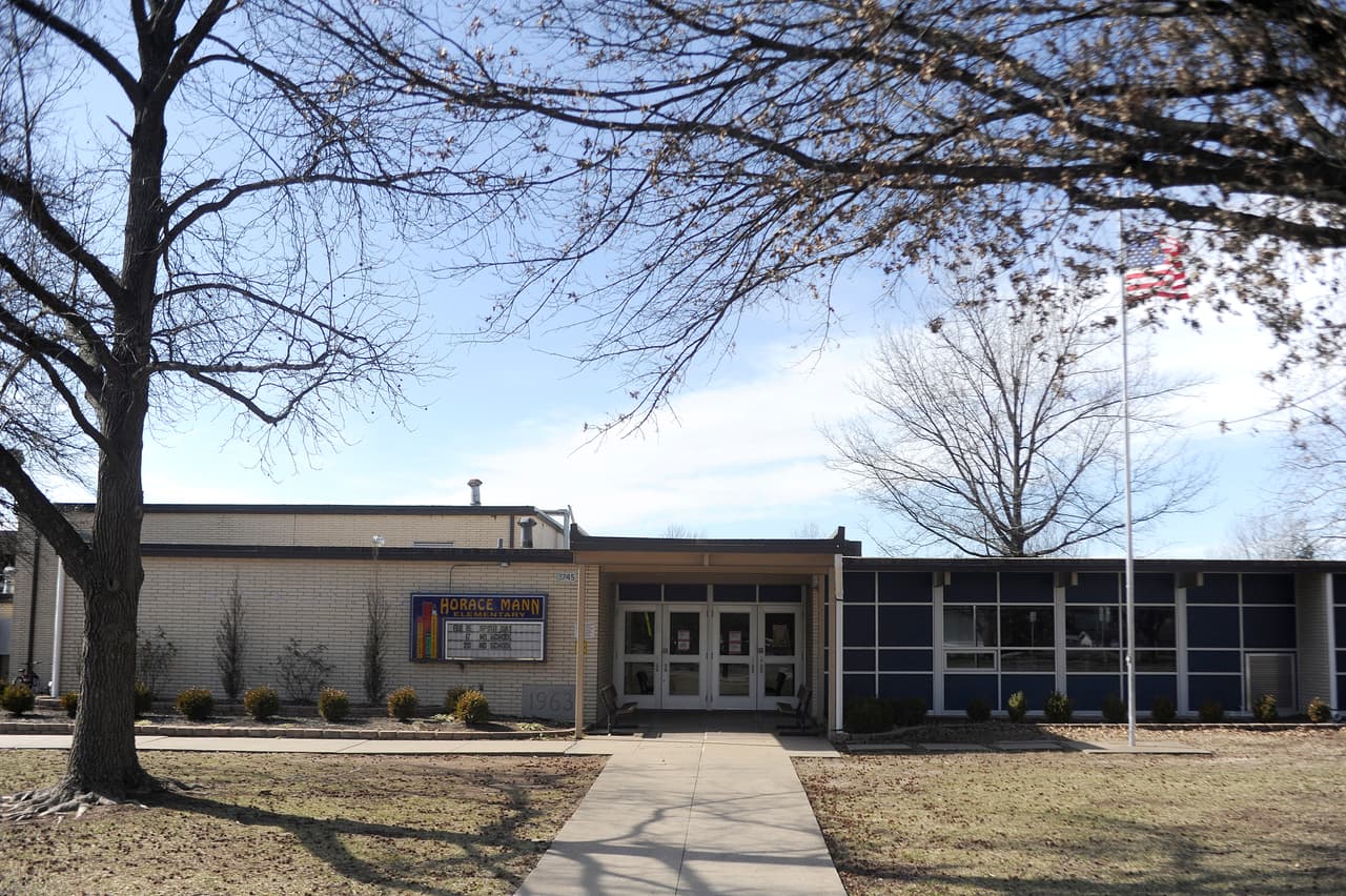 En esta escuela estudió Brad.