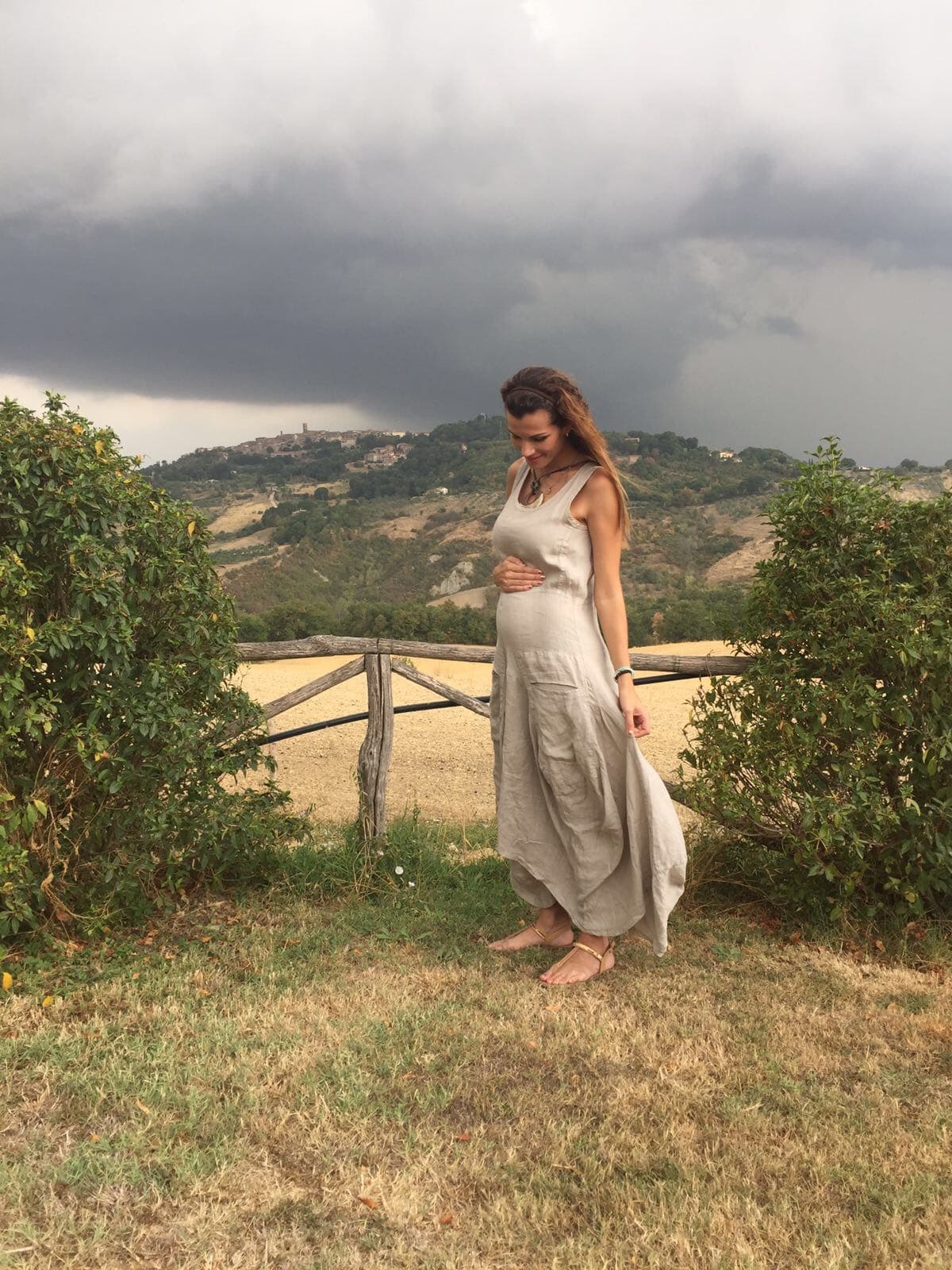 A sus 39 años de edad, Cristy Bernal se siente tranquila y feliz.