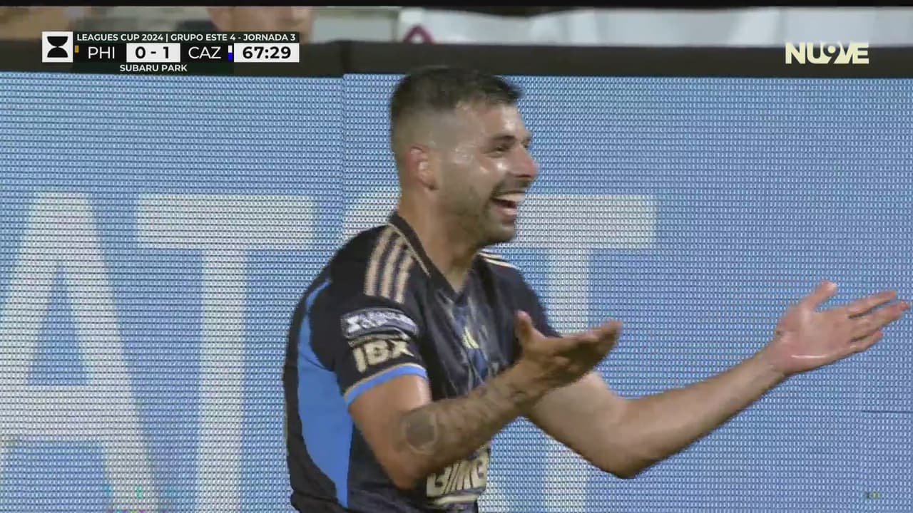 ¡Baribo se sorprende y reclama por la decisión de no marcar penal!