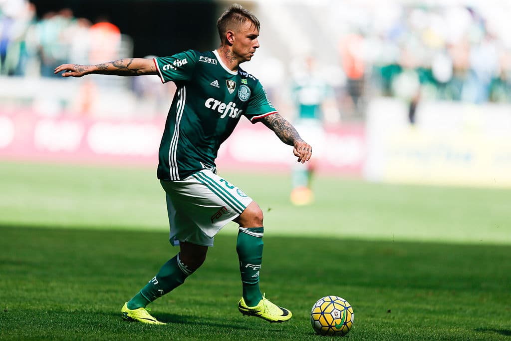 Palmeiras venció 2-0 al América Mineiro y se mantiene de líder en Brasil