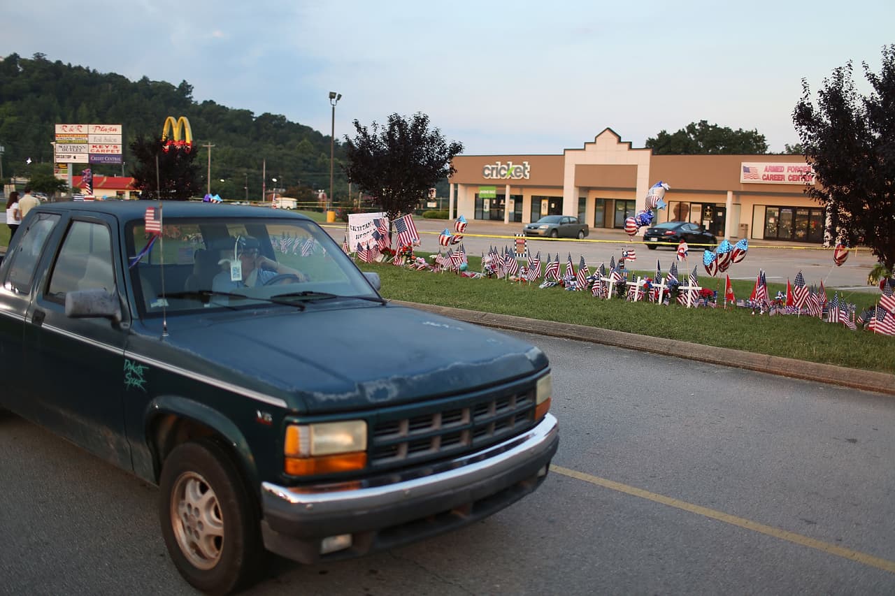 Ir conduciendo a más de 100 millas por hora (menos dos puntos).