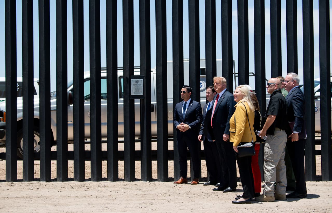 Como se observó en las imágenes no se mantuvo el distanciamiento social ni usaron cubrebocas.
